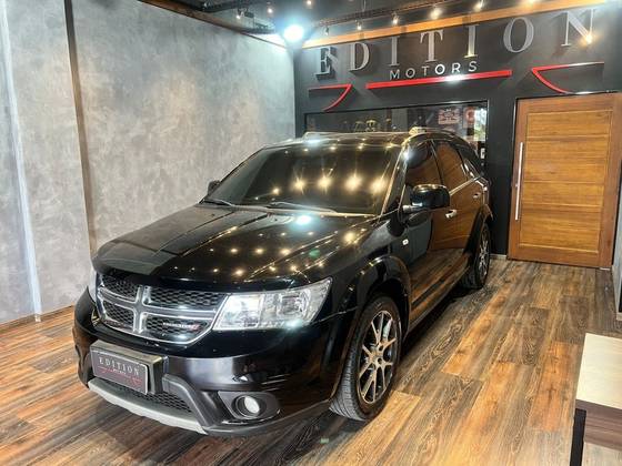 DODGE JOURNEY 3.6 RT V6 GASOLINA 4P AUTOMÁTICO DODGE JOURNEY 3.6 RT V6 GASOLINA 4P AUTOMÁTICO